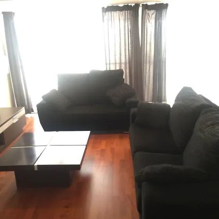 Rent 3 *